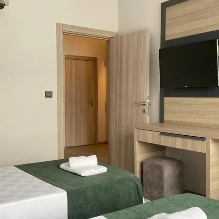 Hotel Medos Beach